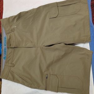 30" Cargo Style Shorts men’s